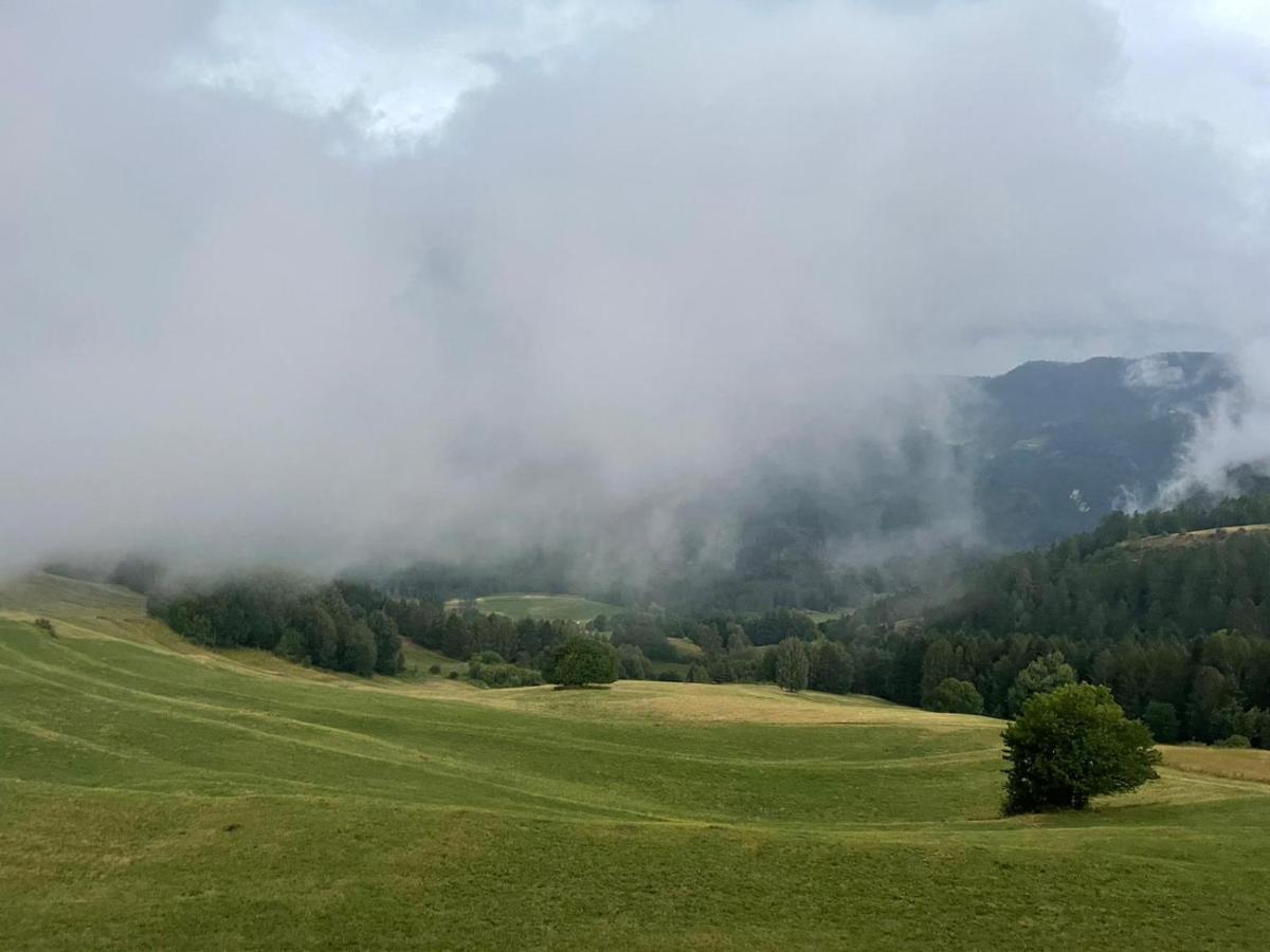 La Casa Di Grace Nella Valle Incantantata Карано Екстер'єр фото